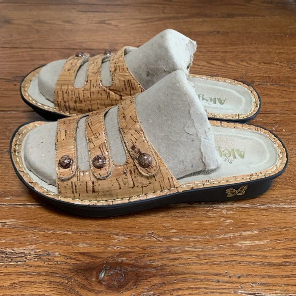 Alegria Fiona Sandals Women’s Patent Leather Tan Cork Print Platform Size 38 - Picture 2 of 14